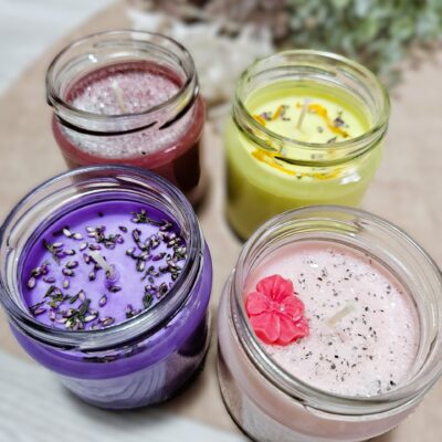 Ručně tvořená přírodní sójová svíčka na míru vašim smyslům